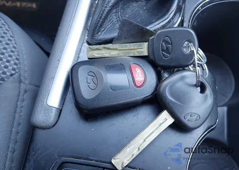 2014 Hyundai Sonata Gls z USA, uszkodzony, nr VIN 5NPEB4AC8EH821163